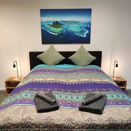 * Wohlfuehloase I * *